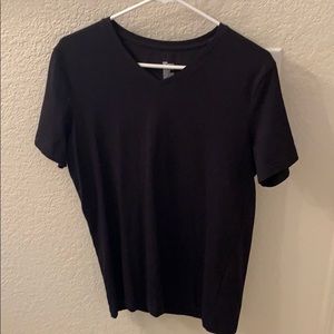 NWOT H&B basic V neck
